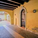 Veronetta Bohemien - Il Balcone * Verona